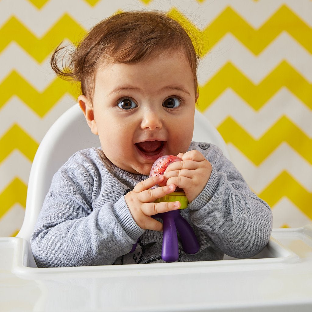b.box Silicone Fresh Food Feeder - Passion Splash - B.Box - 6 - Baby & Kids - ThePharmacy