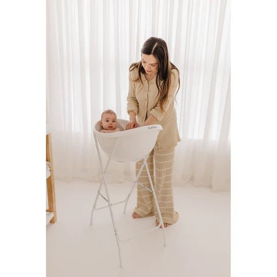 BUBBLE - Baby Bathtub Folding Stand - ThePharmacy - 2 - ThePharmacy