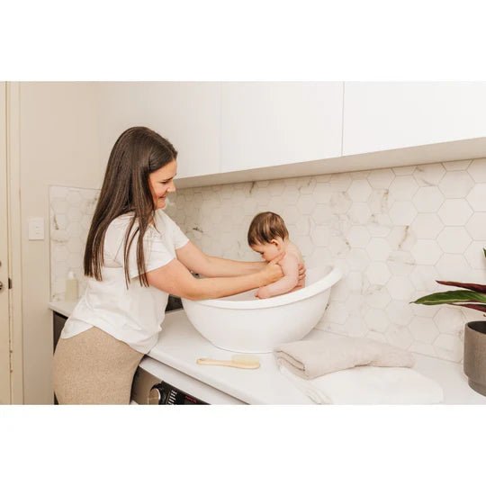BUBBLE - Cuddle Bath with Bath Seat - 3 OPTIONS - ThePharmacy - 4 - ThePharmacy
