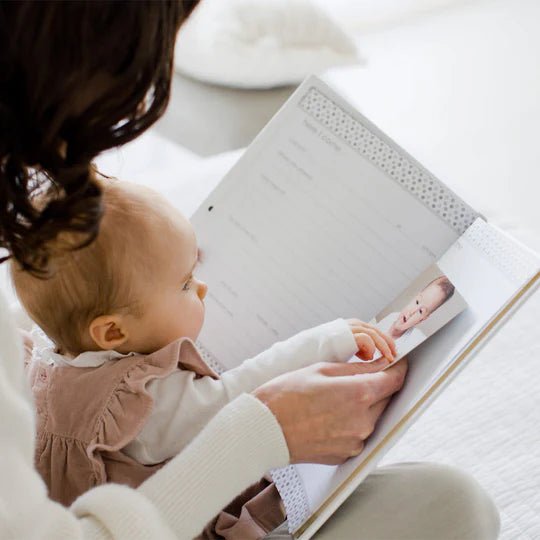 PEARHEAD - Babybook - Hello Baby - ThePharmacy - 3 - ThePharmacy